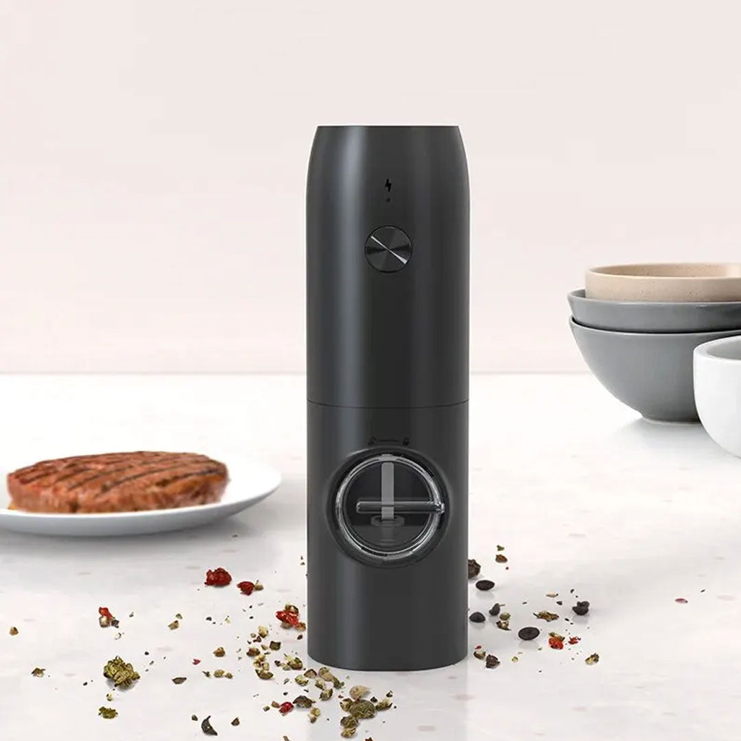 USB Rechargeable Salt and Pepper Grinder with Adjustable Coarseness