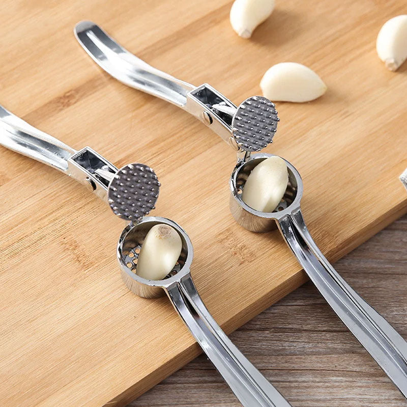 Stainless Steel Garlic Press Crusher for Kitchen Use